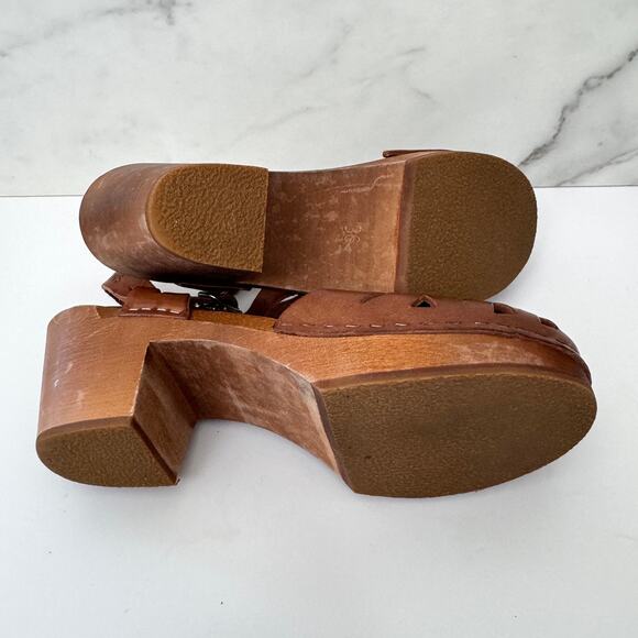 Swedish Hasbeens Women Lacy Sandal Size 36/ 6 Leather Cut Out Boho Neutral Brown - Picture 11 of 12